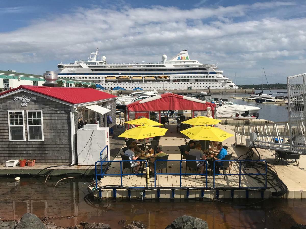 Water Suites Charlottetown Esterno foto